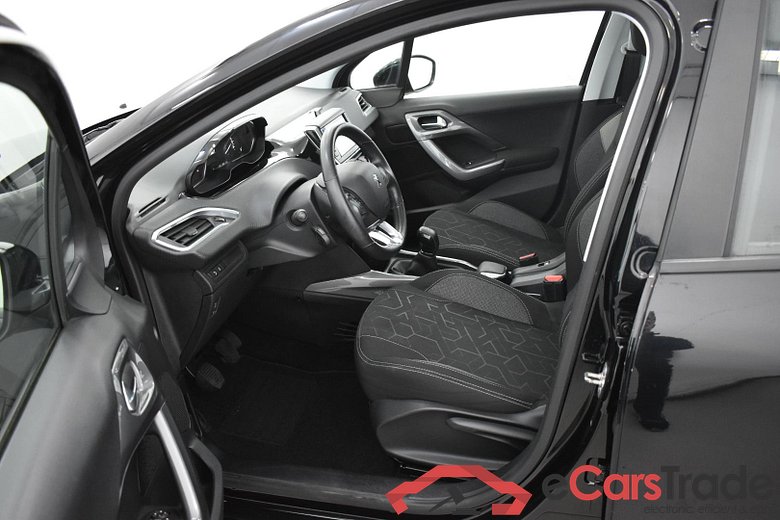 Peugeot 2008 1.6 BlueHDi Pano Navi Sport-Seats Klima ... #5