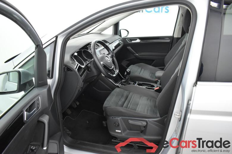 Volkswagen Touran 1.6 TDi Highline 7PL Pano Navi Leather-Alcantara Klima PDC ... #5