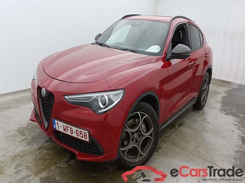 Alfa Romeo Stelvio 2.2 D 160 B-Tech 5d #1