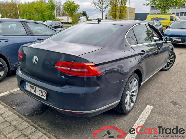 VOLKSWAGEN PASSAT DIESEL - 1.6 CR TDI HighLine DSG Ambiente Drive Premium #2