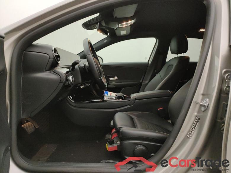 Mercedes-Benz A-Klasse A 180 d Business Solution 5d #3