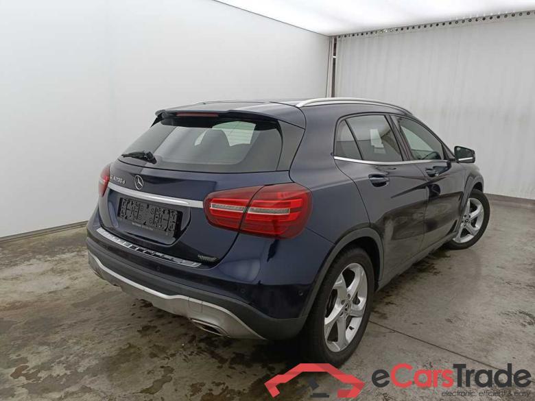 Mercedes-Benz GLA GLA 200 d Aut. 5d #2