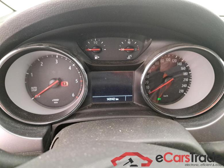 Opel 1.6 DIESEL 110 EDITION BUSINESS OPEL Astra 5p Berline 1.6 DIESEL 110 EDITION BUSINESS / Bruit chaine de distribution #6