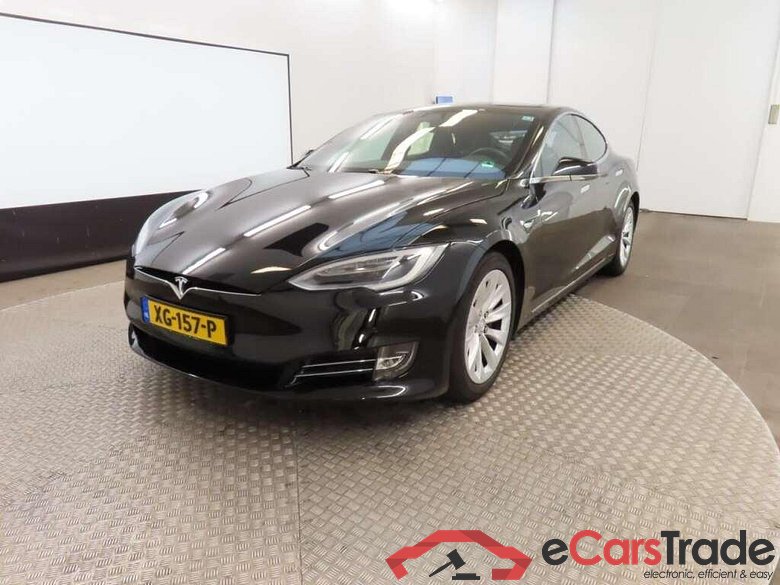 Tesla Model S 75D Base #1