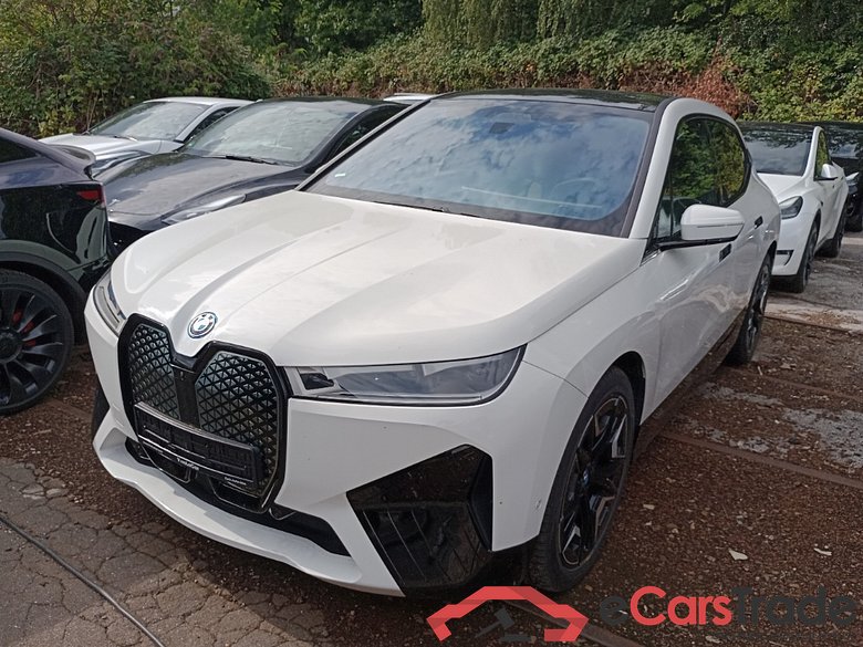 Bmw 40 xDrive Sport Baureihe iX #1