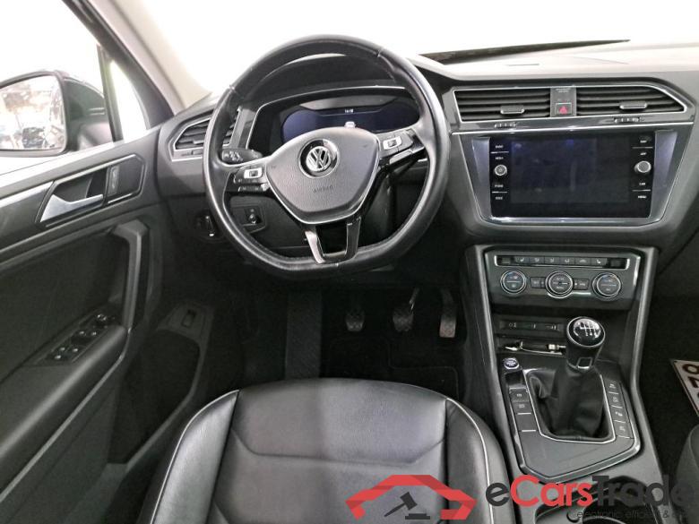 VOLKSWAGEN TIGUAN DIESEL - 2016 2.0 TDi Comfortline BMT Travel Premium Ambiente #5