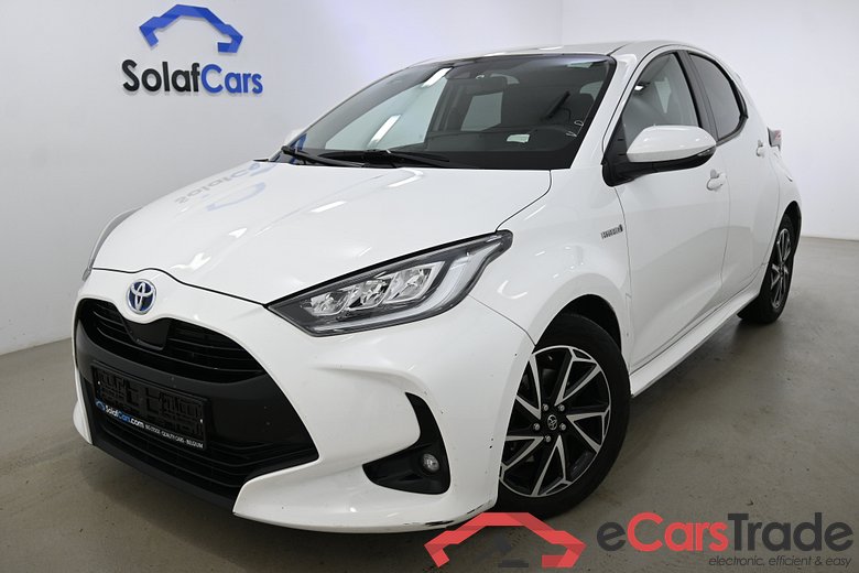 Toyota Yaris 1.5 Hybrid Design Aut. LED Navi KeylessGo Klima ... #1