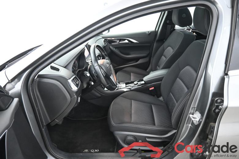 Infiniti Q30 2.2 D Premium 170Hp Pano Aut. Navi KeylessGo Camera Klima PDC ... #6