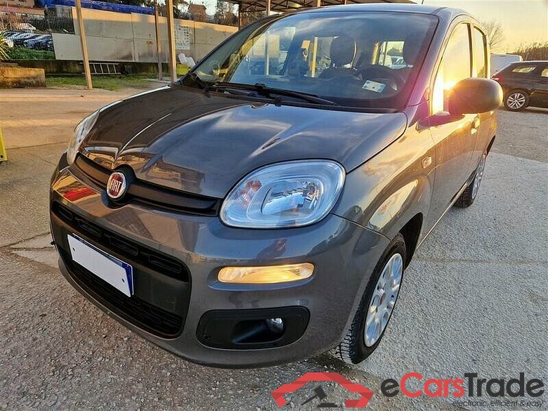 Fiat 39 FIAT PANDA / 2011 / 5P / BERLINA 1.2 69CV E6D-TEMP EASY #1