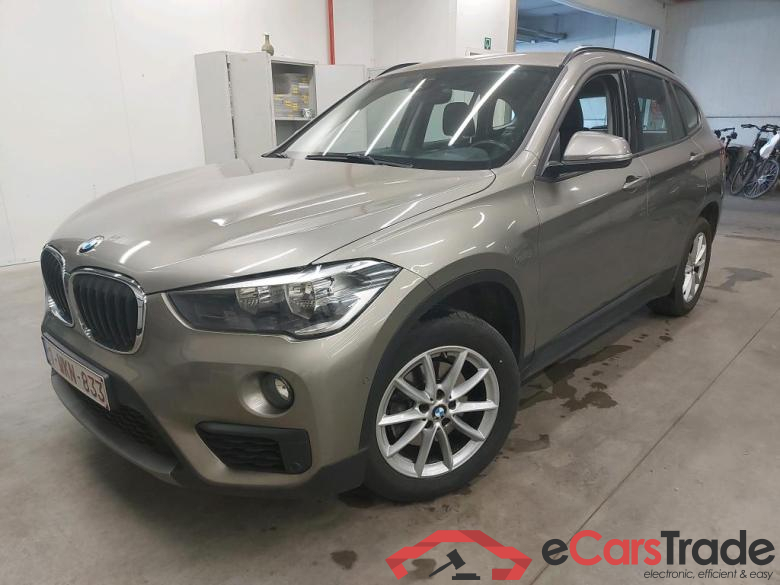 BMW - X1 sDrive18dA 136PK Business Edition Advantage Pack Business & Towing Hook