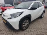 TOYOTA Aygo X 1.0 VVT-i MT Play #0