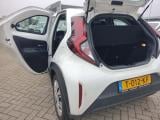 TOYOTA Aygo X 1.0 VVT-i MT Play #2