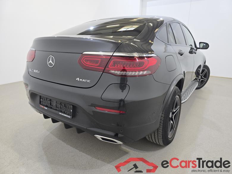 Mercedes GLC 300e Coupe Hybrid 4Matic AMG Aut. Pano LED-Xenon Navi Sport-Leather KeylessGo Camera Klima PDC ... #4