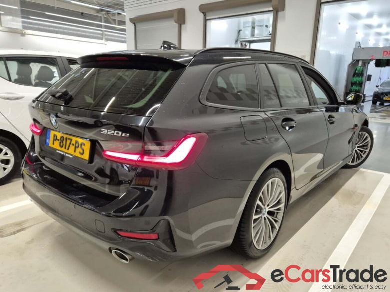 BMW 3-serie Touring 320eA Business Edition Plus #2