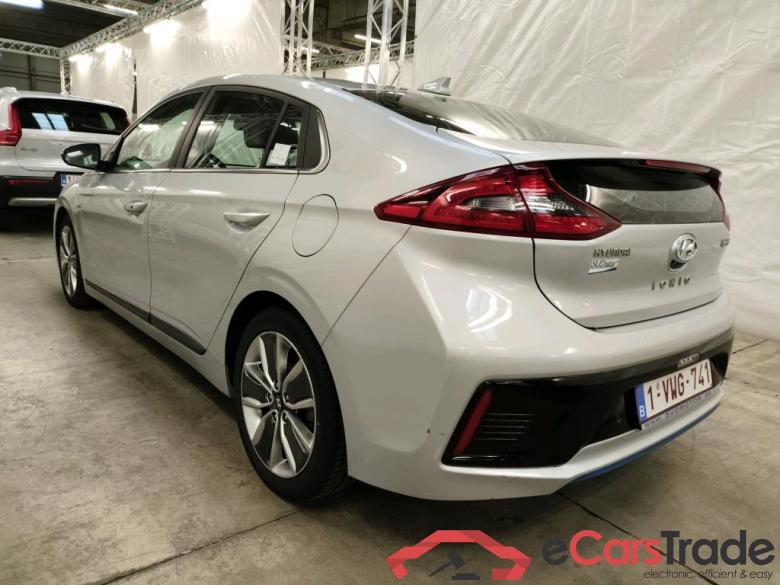 HYUNDAI IONIQ 1.6 GDi Executive ISG DCT #4