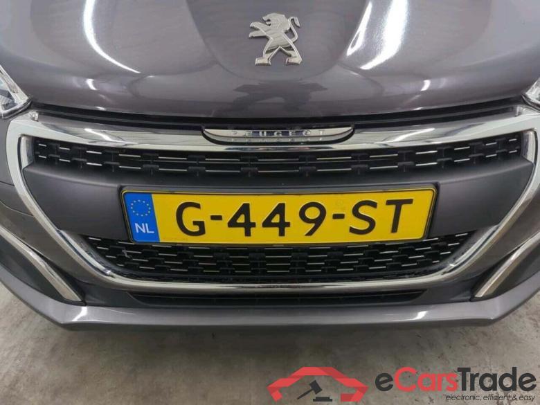 PEUGEOT 208 1.2 PureT. Signature #4