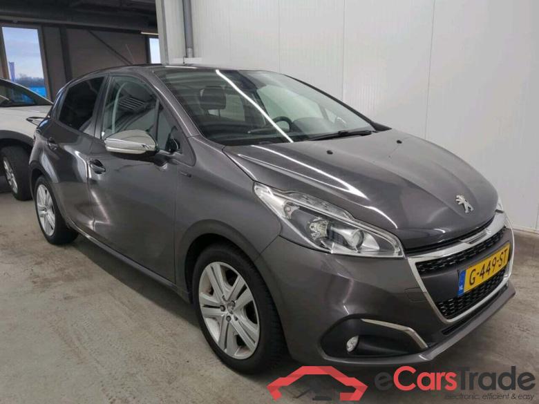 PEUGEOT 208 1.2 PureT. Signature #5