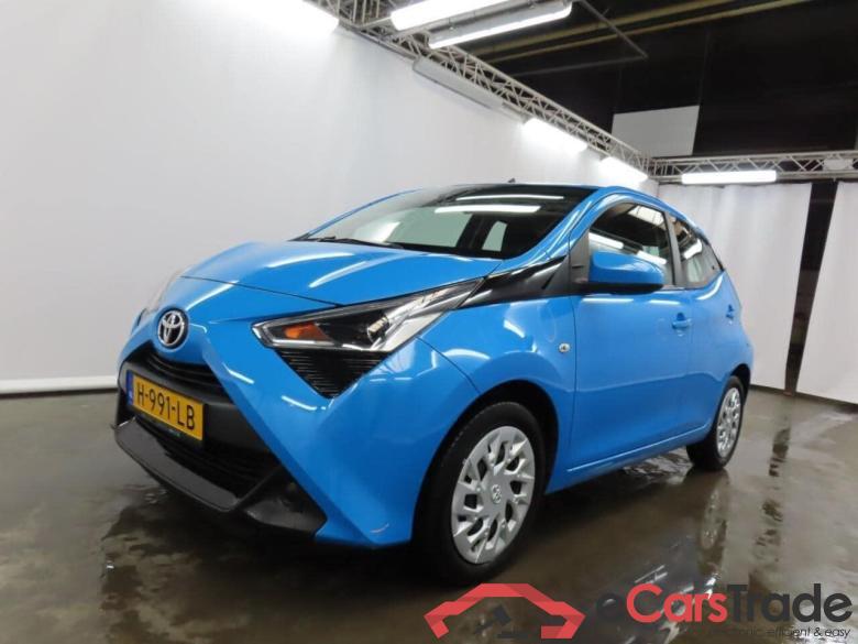 TOYOTA Aygo 1.0 VVT-i x-play #1