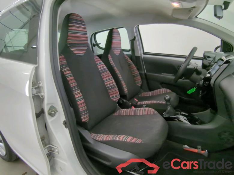 Citroen C1 '14 Citroën C1 VTi 72 S&S Feel 5d #3