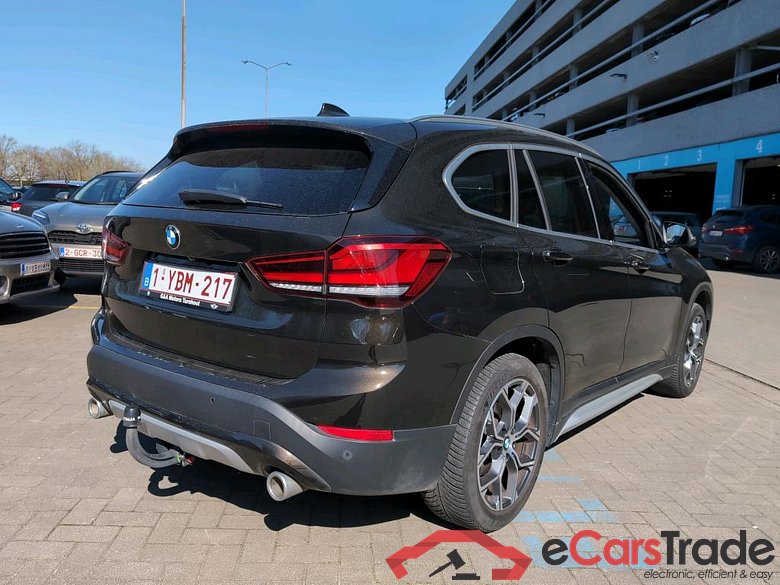 BMW - BMW X1 sDrive18dA 150PK Xline Business Edition & Pack Business With Heated Seats & LED & Rear Camera &  Removable Trailer Hook #2