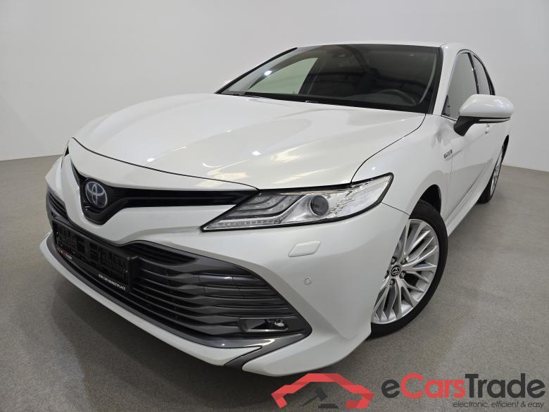 Toyota Camry 2.5 E-CVT Hybrid 218Hp Premium Aut. Xenon Navi Leather KeylessGo Camera Klima PDC ... #1