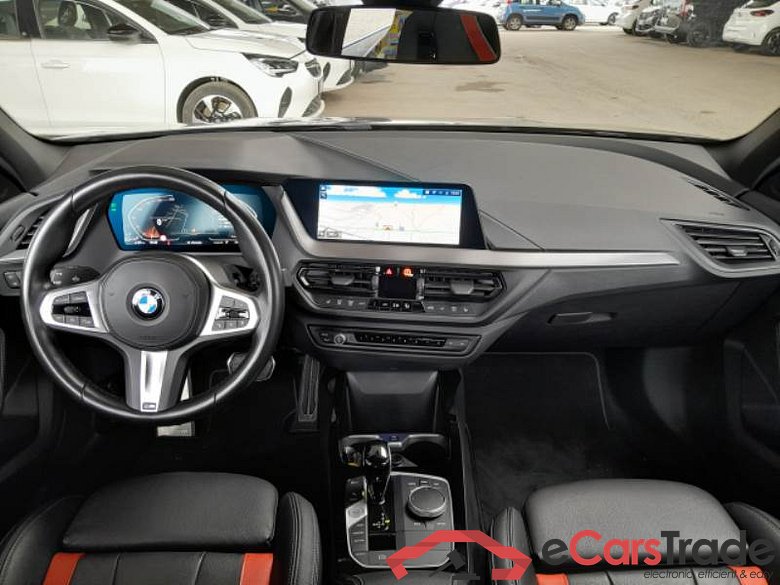 BMW 64 BMW SERIE 1 / 2019 / 5P / BERLINA 118D COLORVISION EDITION #3