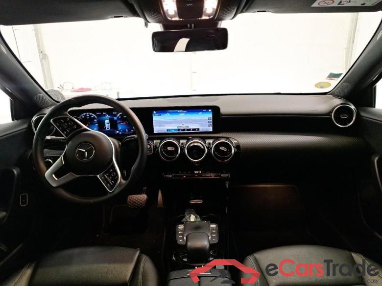 Mercedes A 200 d Business Line 8G-DCT MERCEDES-BENZ Classe A Berline / 2018 / 4P / Berline A 200 d Business Line 8G-DCT #5