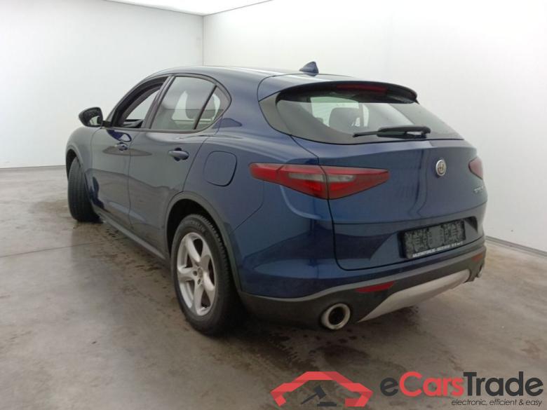 Alfa Romeo Stelvio 2.2 D 150 Super 5d #4