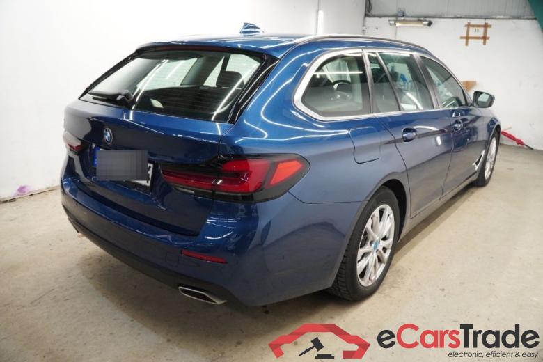 BMW 5-Serie Touring ´16 Baureihe 5 Touring 520 d 2.0 140KW AT8 E6d #4