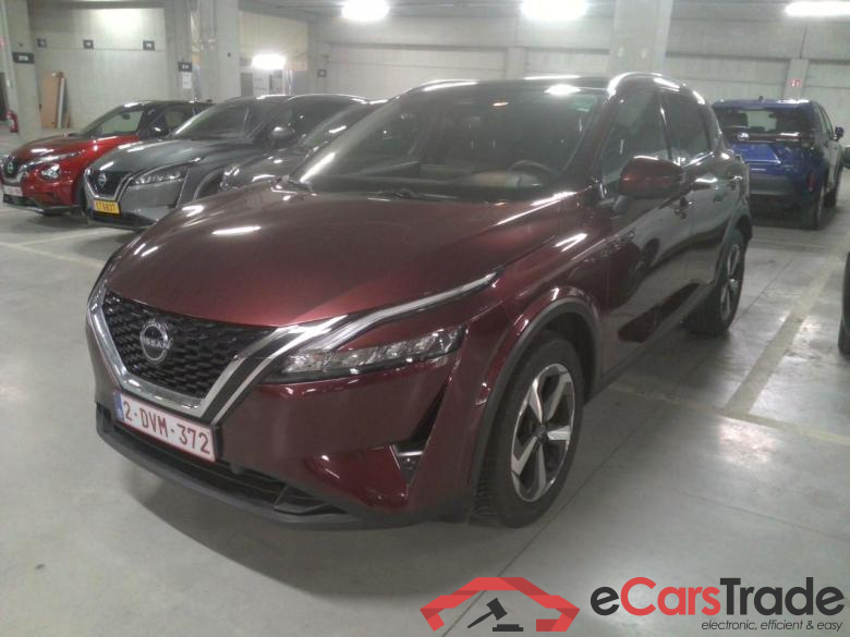 QASHQAI MY23 Mild-Hybrid 140 MT 2WD N-connecta  Design Pack                
