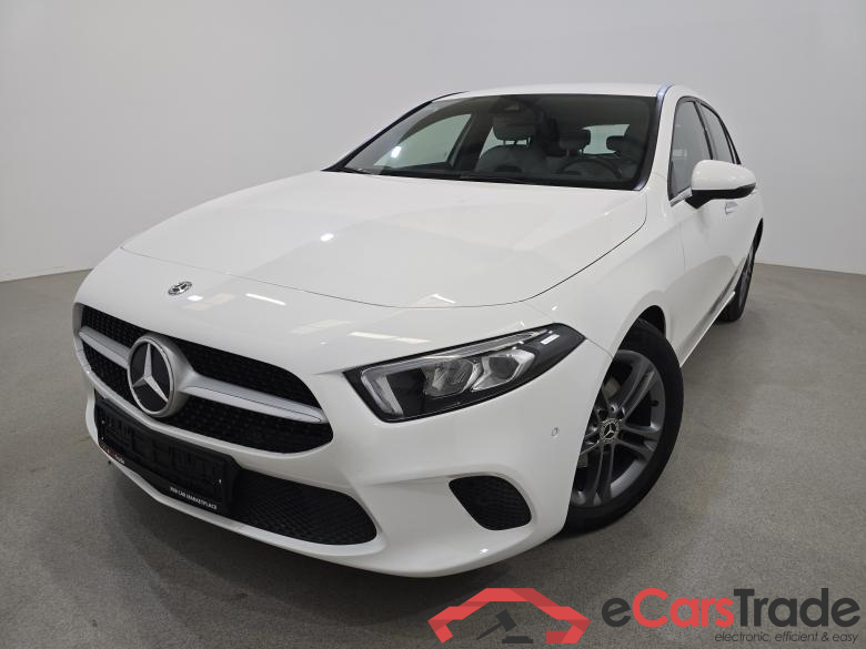 Mercedes A 180d Aut. LED-Xenon Widescreen Burmester Ambient Navi 1/2 Sport-Leather KeylessGo Camera Klima PDC ...