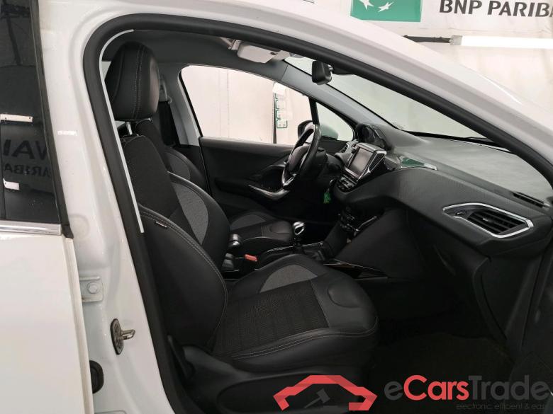 Peugeot Puretech 130 S&S Allure Business 2008 Allure Business 1.2 PureTech 130CV BVM6 E6dT #6