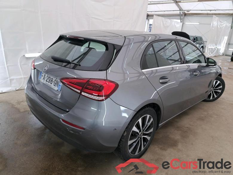 Mercedes A 180 d Business Line MERCEDES-BENZ Classe A Compact / 2018 / 5P / Berline A 180 d Business Line #3