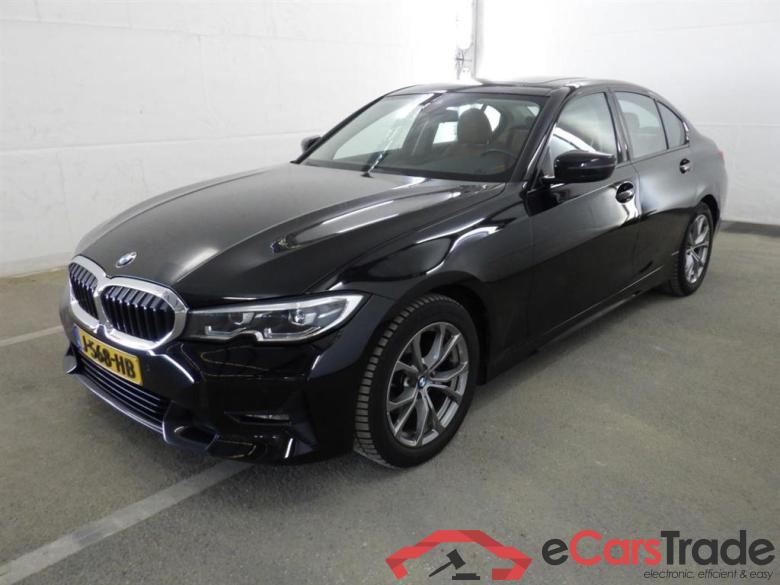 BMW 3-serie 318i High Exe. Ed. #1