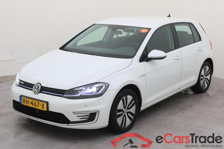 VOLKSWAGEN e-Golf 