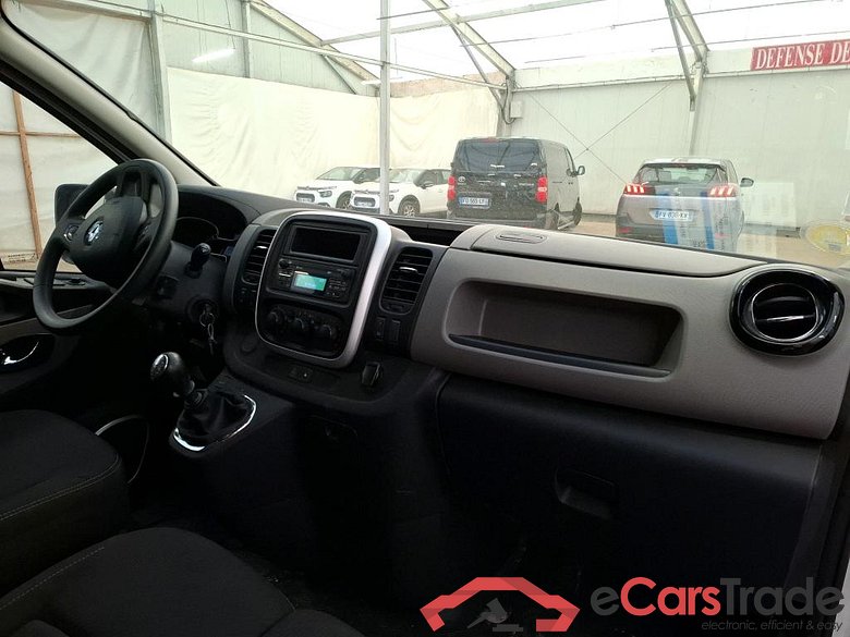 Renault FG GCFL1H1 1000 dCi95  E6 RENAULT Trafic VU 4p Fourgon FG GCFL1H1 1000 dCi95  E6 #5