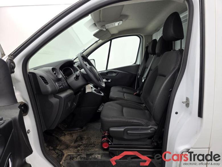Renault Trafic L2H1 dCi 120 Grand Confort 2.9T 4d #6