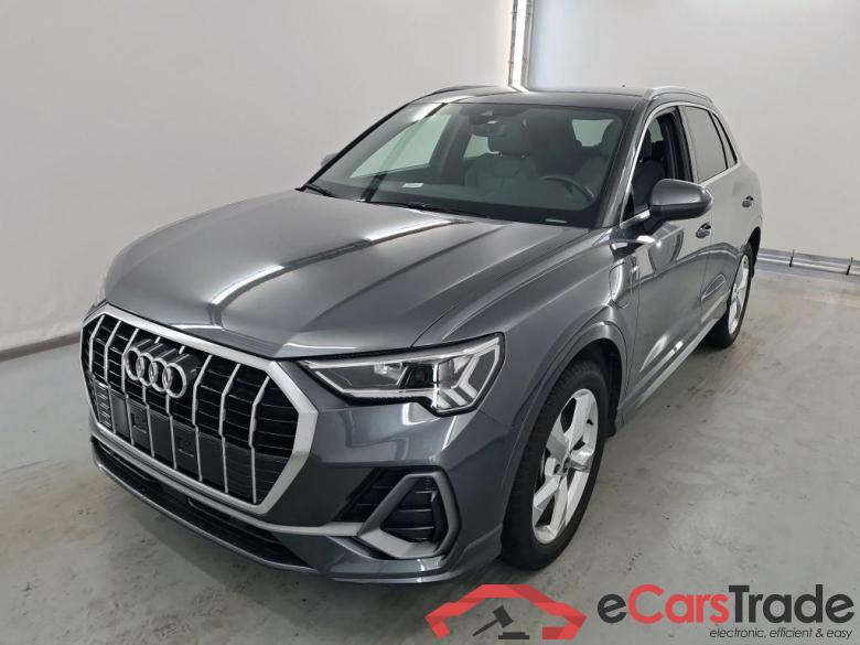 AUDI Q3 1.4 45 TFSI E S TRONIC S LINE Sport Platinum Sport #1