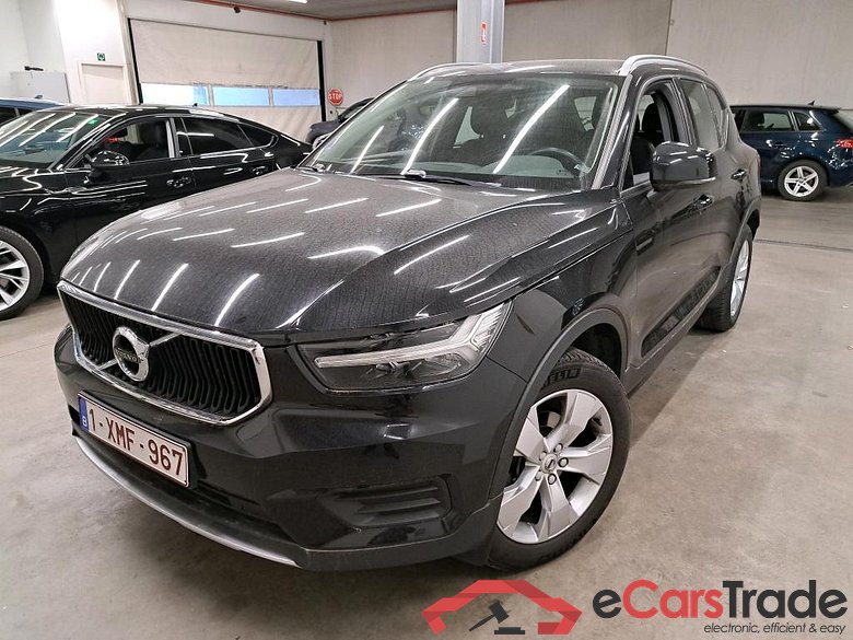 VOLVO - VOL XC40 D3 150PK Geartronic Momentum Pro With Park Assist #1