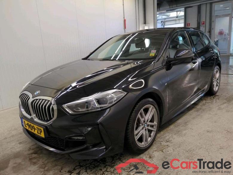 BMW 1-serie 118i Bns Edition+ #1