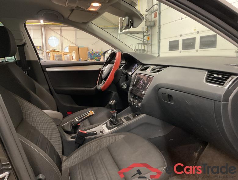 SKODA Octavia Combi Octavia Combi Ambition 1,6 TDI 85 kW 5-speed mech. #6