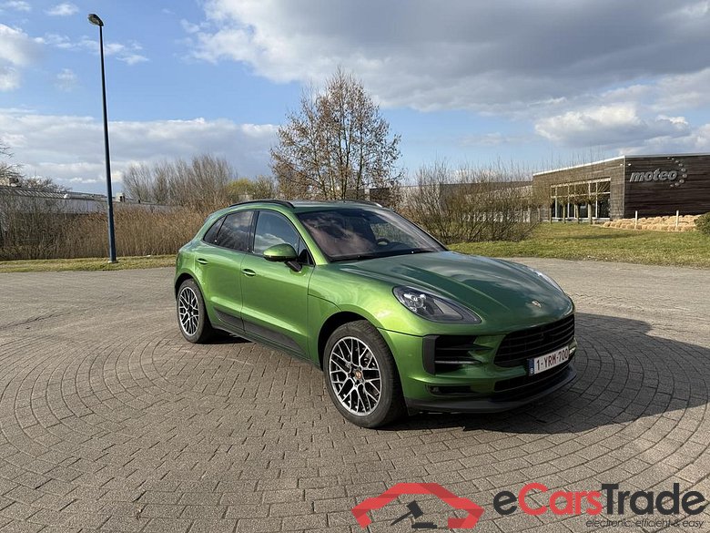 PORSCHE Macan Macan