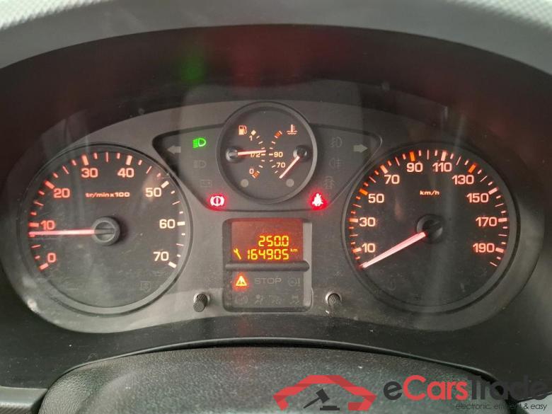 Peugeot BLUEHDI 100 S&S STD PREMIUM PACK Partner L1 Premium Pack 1.6 HDi 100CV BVM5 E6 #6