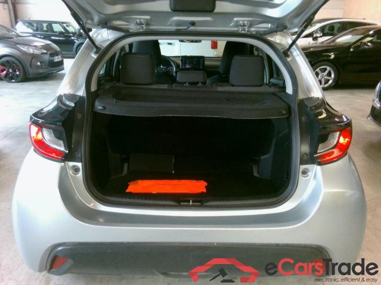 YARIS HY 116H MY22 CONFORT #5