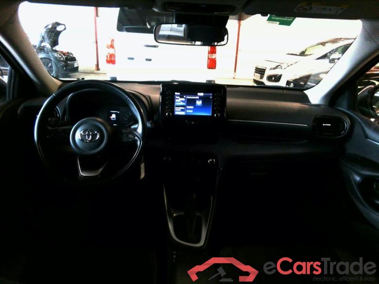 YARIS HY 116H MY22 CONFORT #6