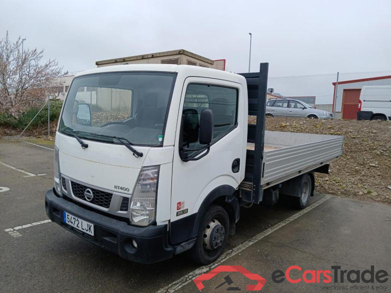 Nissan 35.13/2 Comfort Cabina Abatible Media NISSAN NT400 / 2014 / 2P / chasis cabina 35.13/2 Comfort Cabina Abatible Media
