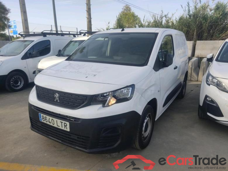 Peugeot Pro Standard 600kg BlueHDi 73kW PEUGEOT Partner / 2018 / 3P / furgón derivado de turismo Pro Standard 600kg BlueHDi 73kW