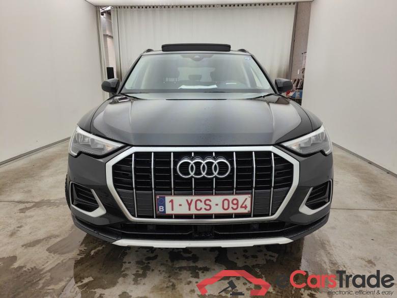 Audi Q3 35 TFSI S tronic Advanced 5d #1
