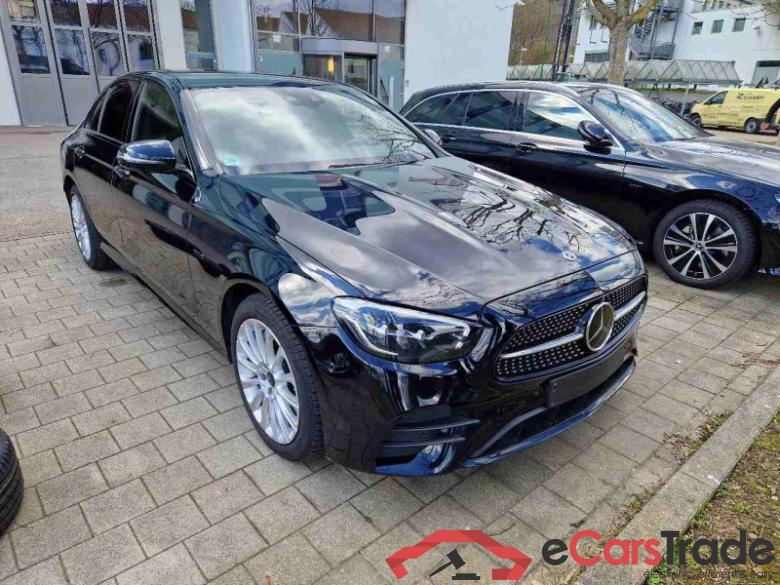 Mercedes-Benz E -Klasse Lim. (BM 213)(08.2016->) DE - Lim4 E 300 de EU6d, de AMG Line (EURO 6d), (Facelift) 2020 - 2023 #2