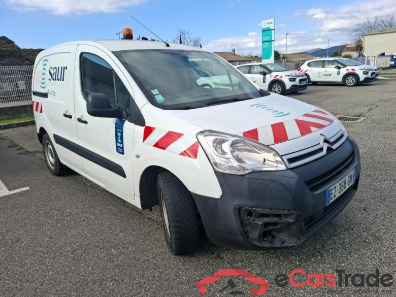Citroen BlueHDi 75 BVM Club M Berlingo Fourgon Club L1 (Court) 1.6 BlueHDi 75 / FAP HS + fuite d’huile haut moteur + réservoir d’additif FAP HS #4